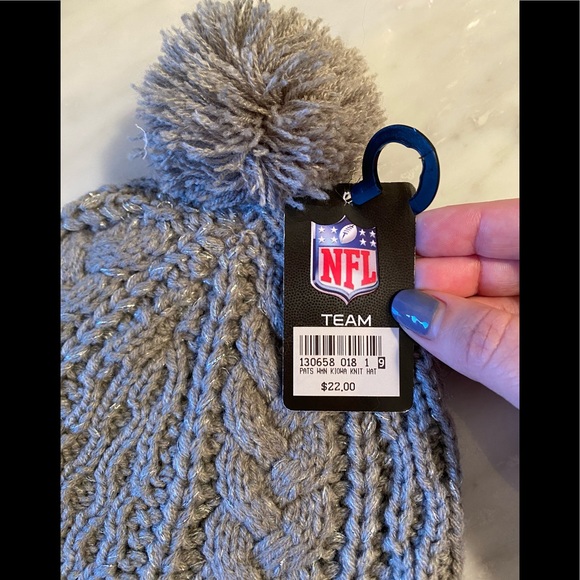 NWT NE Patriots “47” Brand Winter Hat - Picture 2 of 2